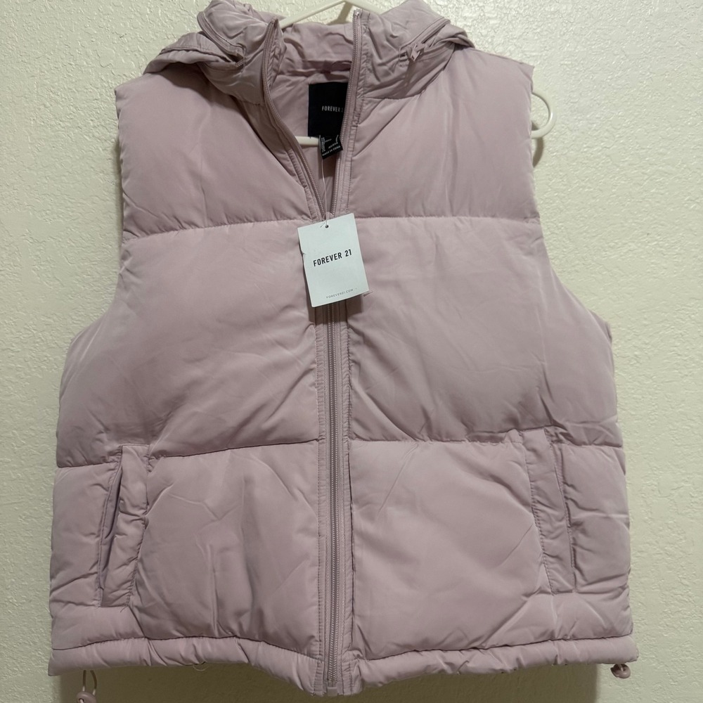 Forever 21 Womens Puffer Vest Soft‎ Pink Hooded Zip Up Small New W/Tags 00463260